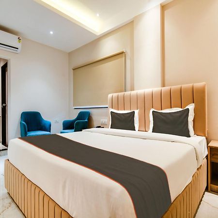 Collection O Hotel Mint Индаур Экстерьер фото